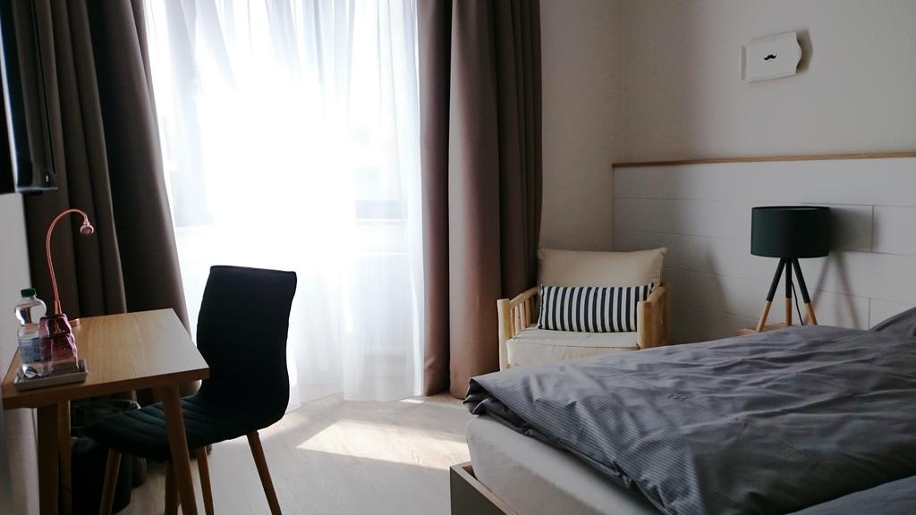 Fruehstueckshotel Fuerstenwerth فيلهلمسهافن المظهر الخارجي الصورة